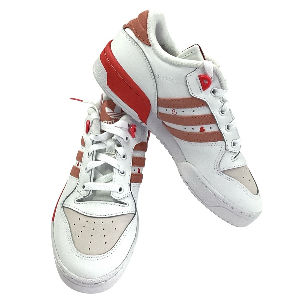 $⬇️Adidas Rivalry Low Athletic Sneaker Women’s Size 6-5 Red & White Like New!